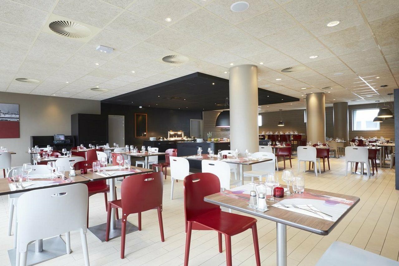 Hotel Campanile Euralille Lila